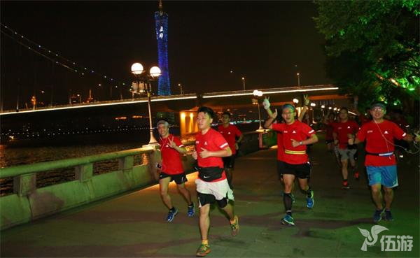 图4：三七互娱超跑团夜跑活动.jpg