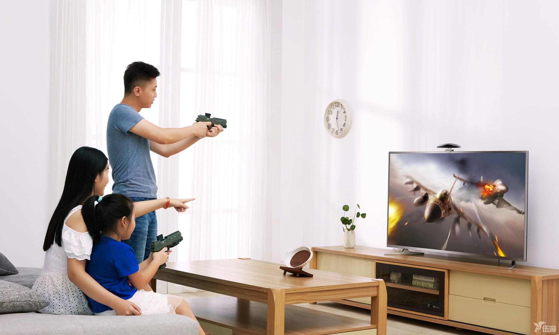 图1：电视射击游戏.jpg
